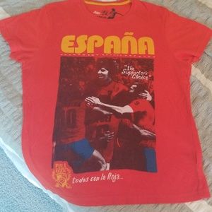 Pull and Bear Tshirt large